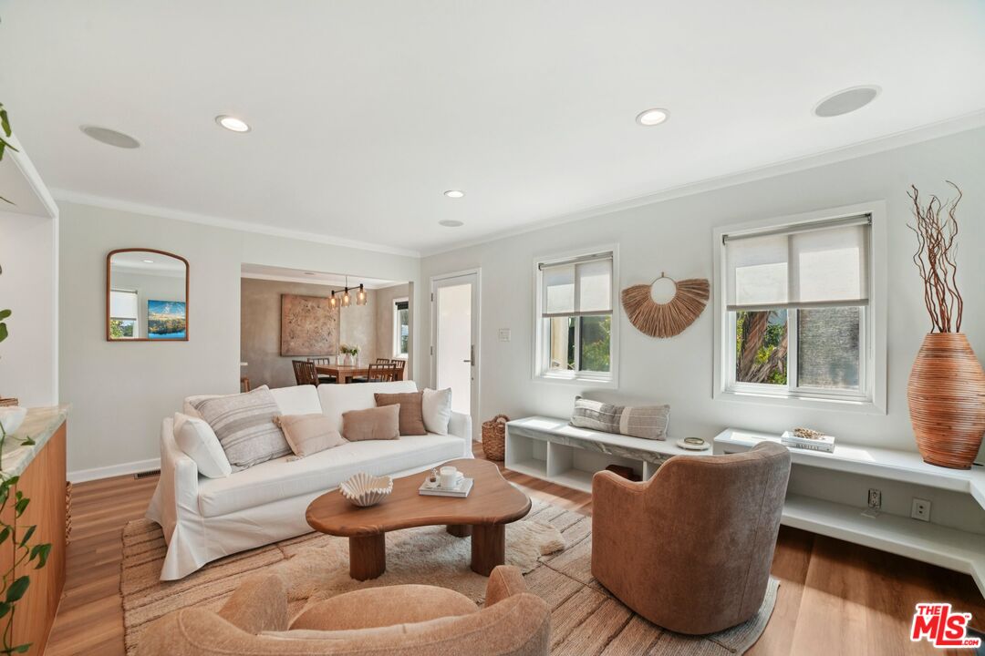 851 Tularosa Dr