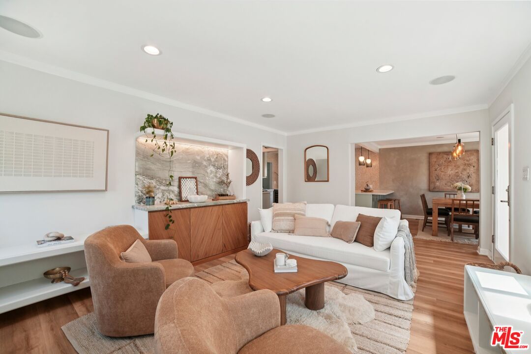 851 Tularosa Dr