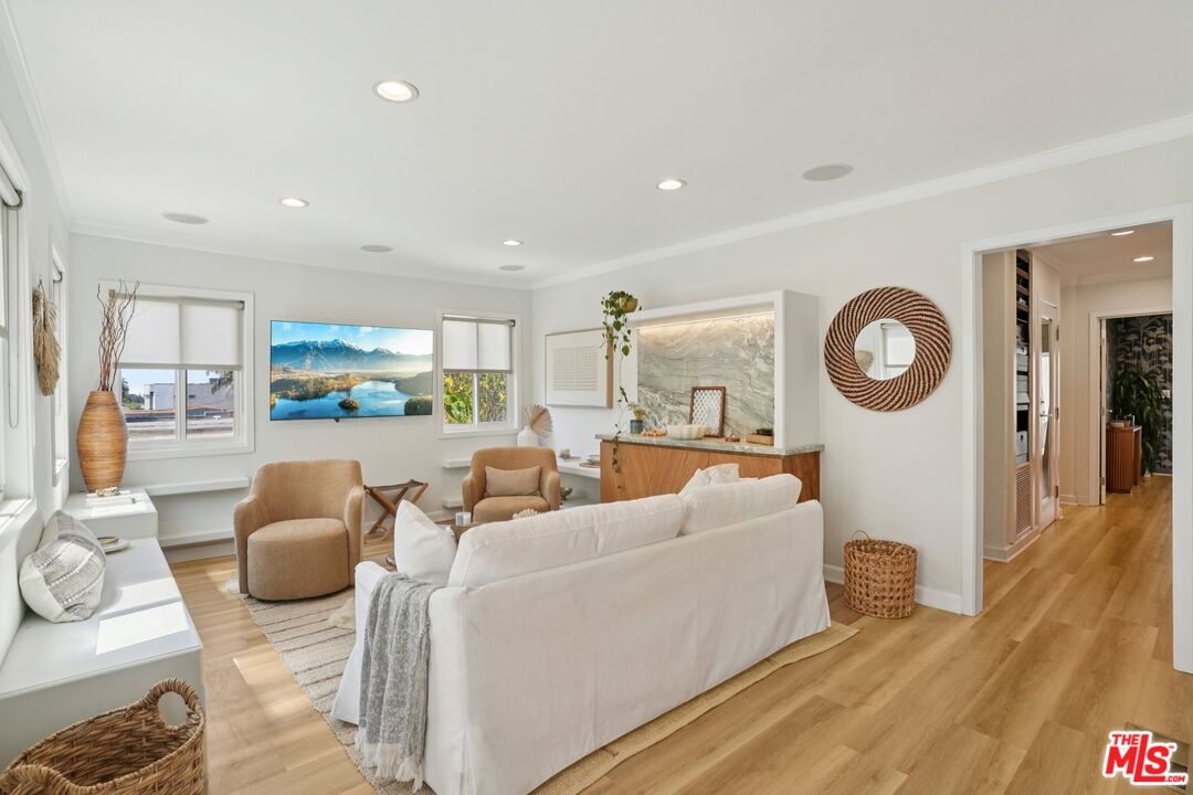 851 Tularosa Dr