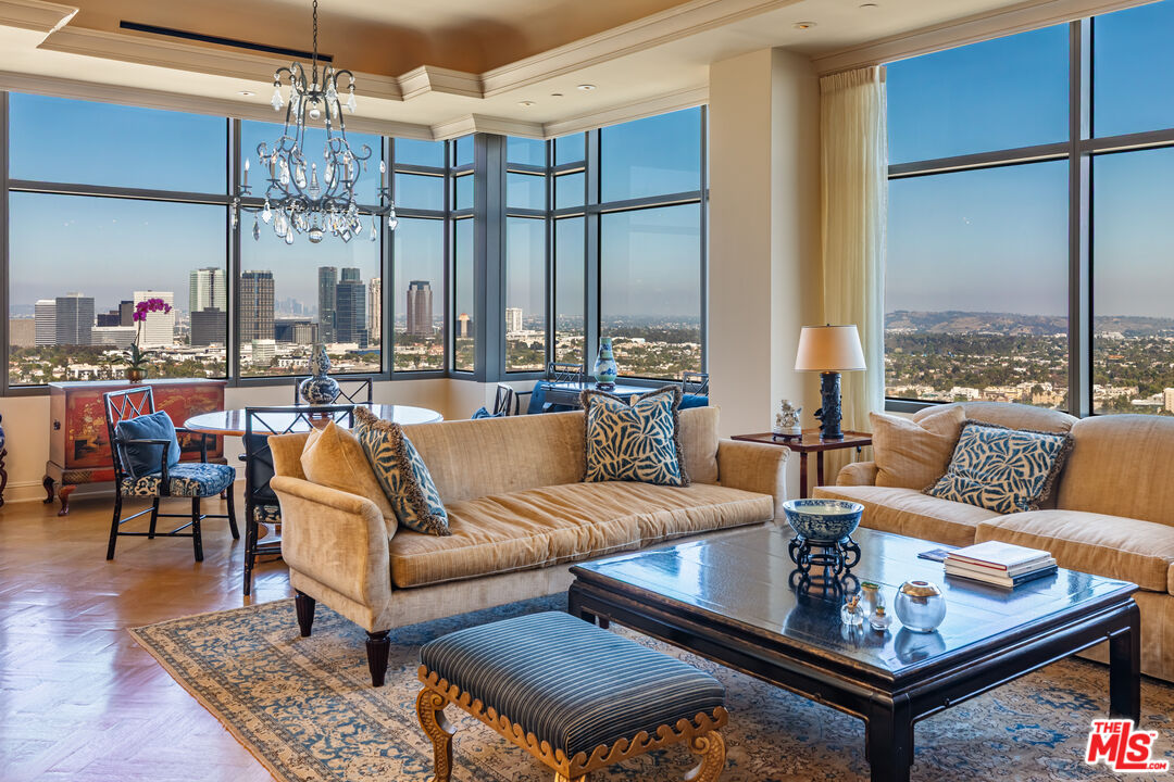 10800 Wilshire Blvd Unit: PH 2202