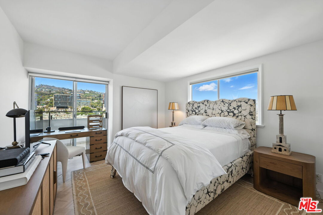 838 N Doheny Dr Unit: 1405