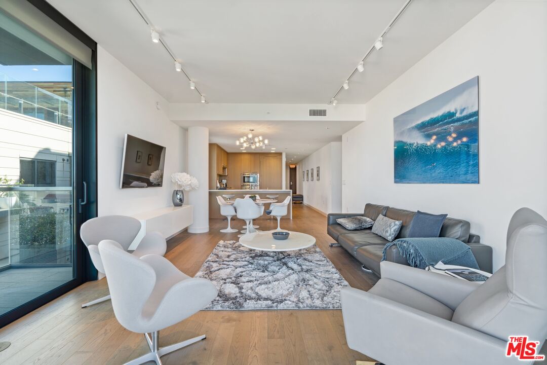 1755 Ocean Avenue Unit: 810