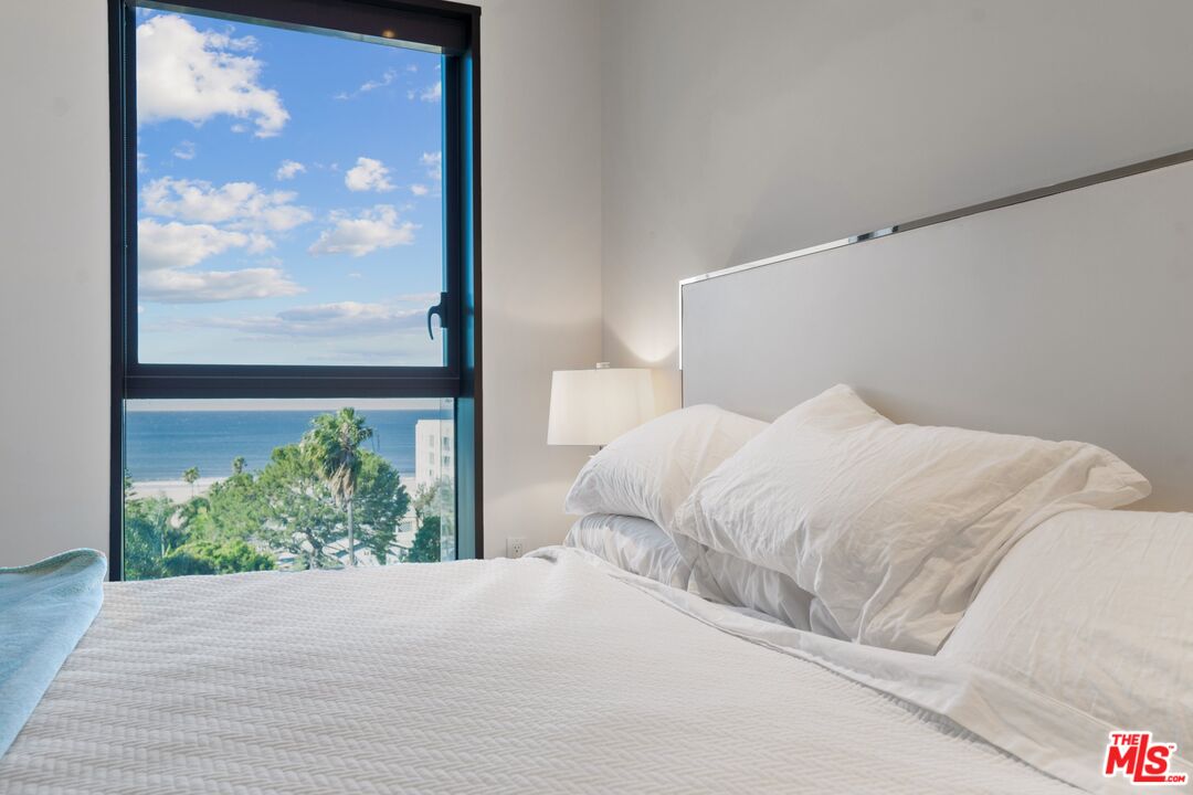 1755 Ocean Avenue Unit: 810