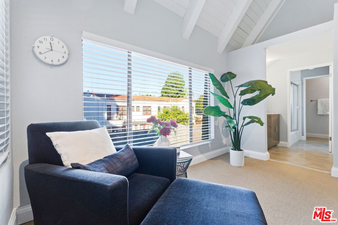 1013 16th St Unit: 101