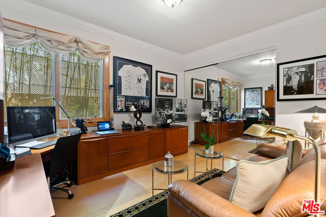 411 N Oakhurst Dr Unit: 106