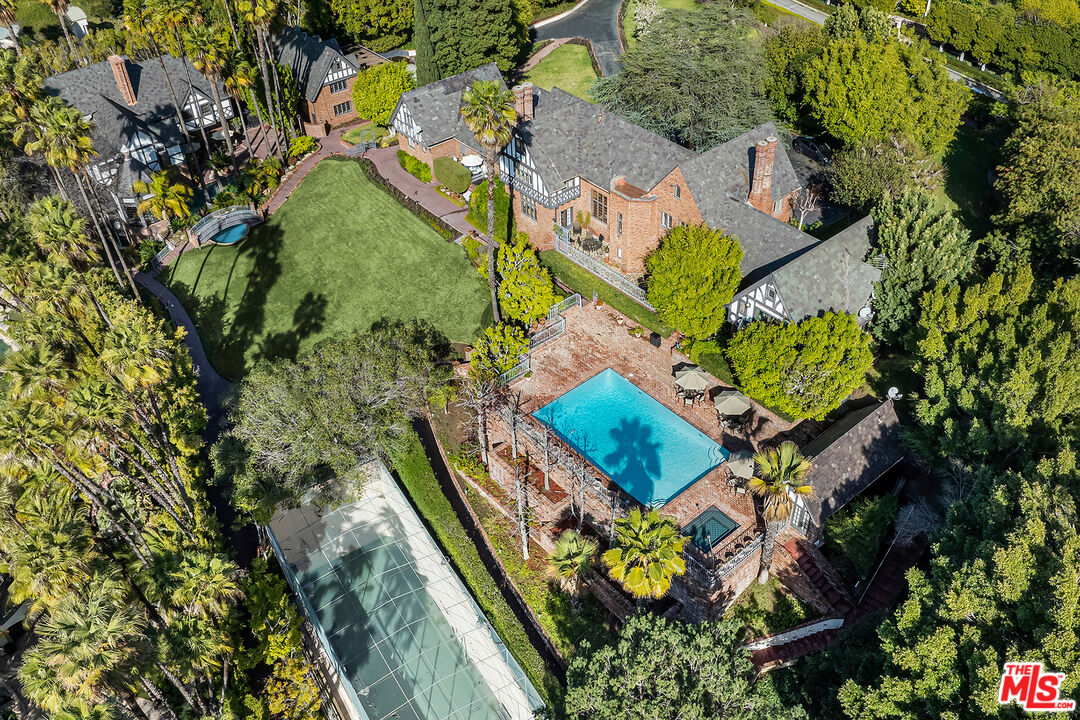 259 St Pierre Rd