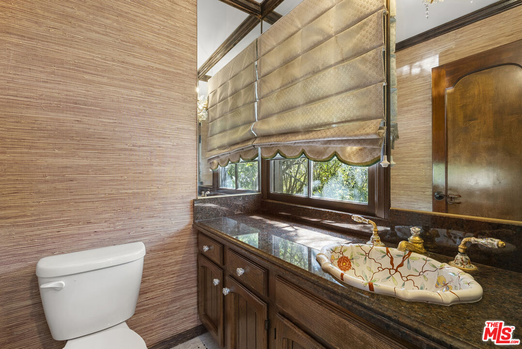 1926 Mount Olympus Dr