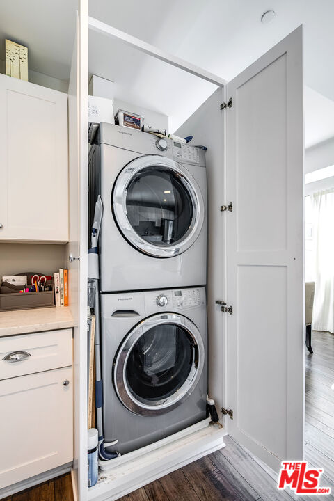 4840 Cleon Ave Unit: 108