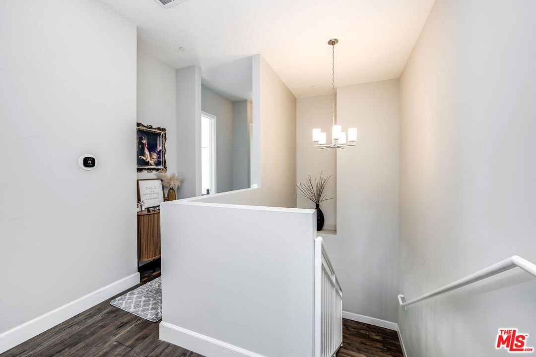 4840 Cleon Ave Unit: 108