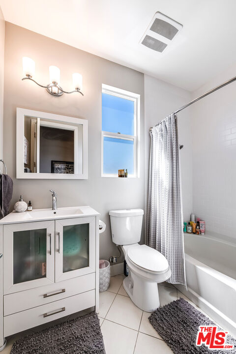 4840 Cleon Ave Unit: 108