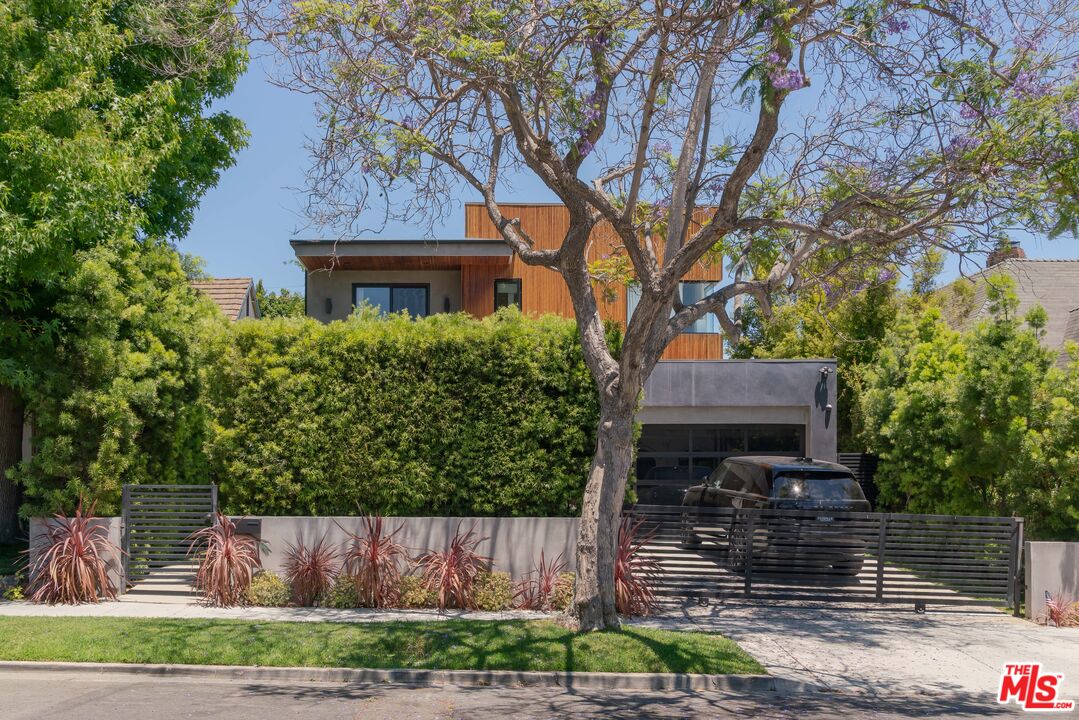 1338 Woodruff Ave