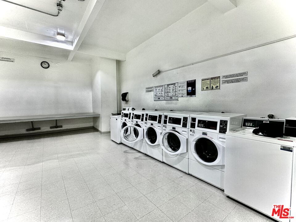 999 N Doheny Dr Unit: 1005