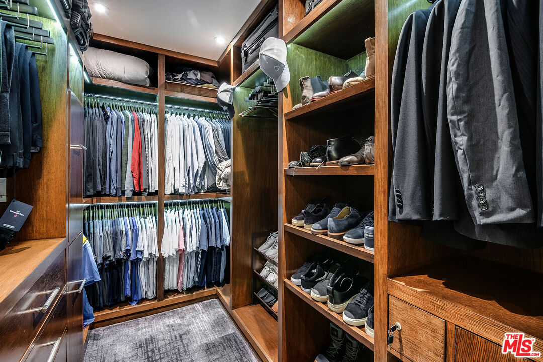 11680 Montana Ave Unit: 302