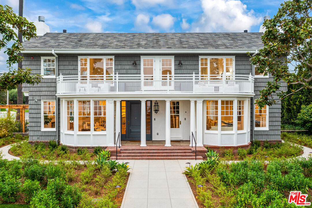 401 Ocean Ave Unit: 2