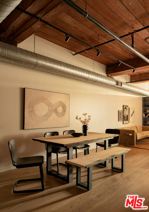 530 S Hewitt St Unit: 443