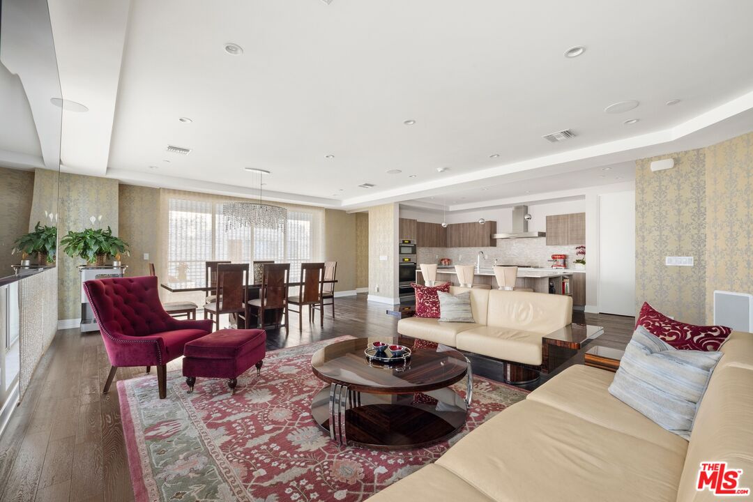 450 N Palm Dr Unit: 507