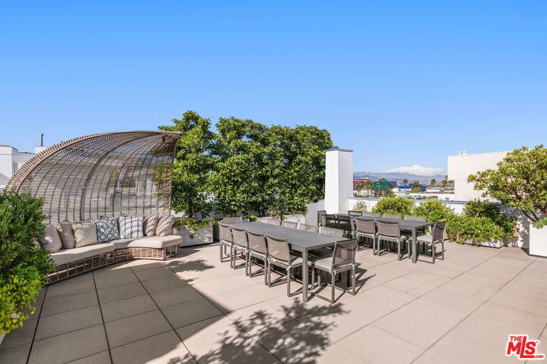 450 N Palm Dr Unit: 507