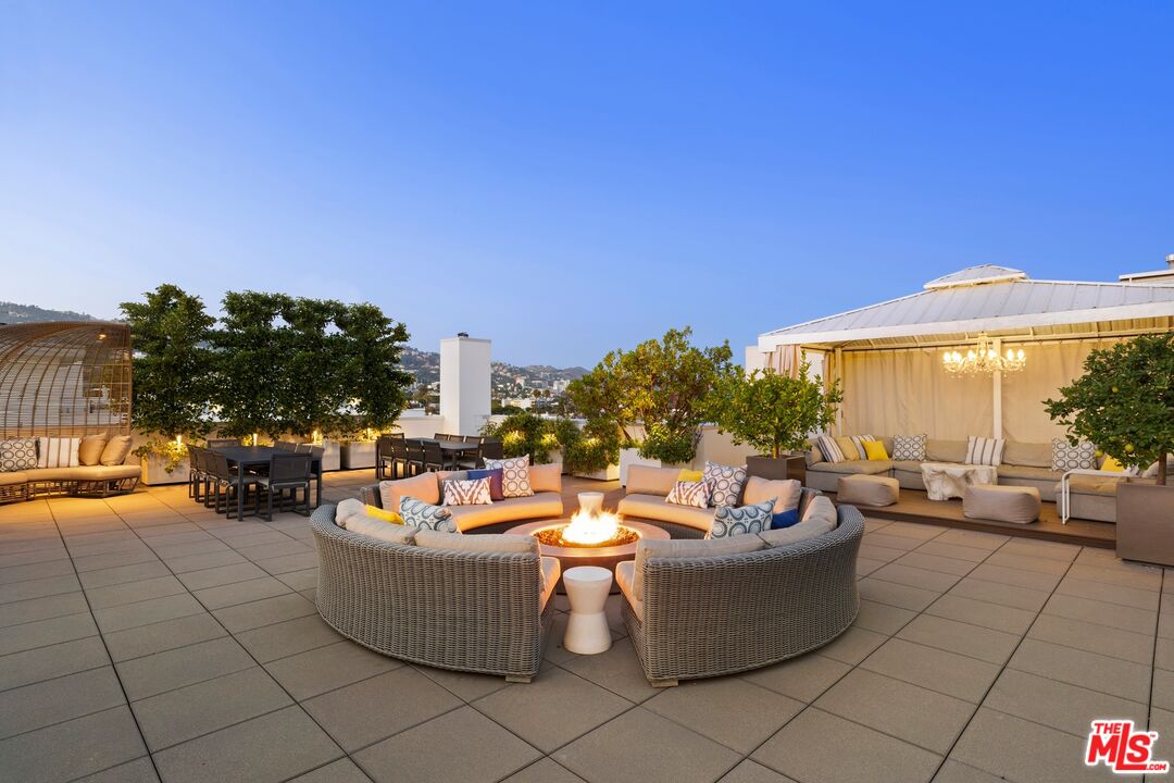 450 N Palm Dr Unit: 507