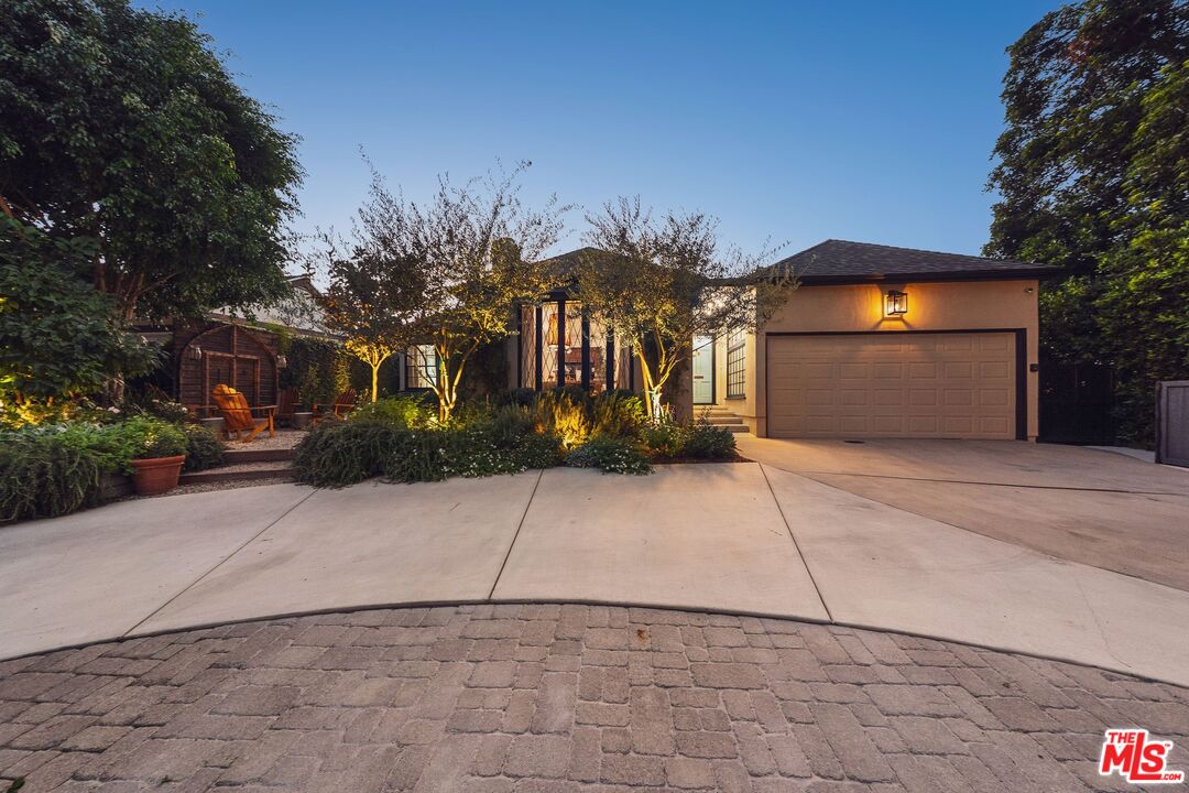 13109 Valley Vista Blvd