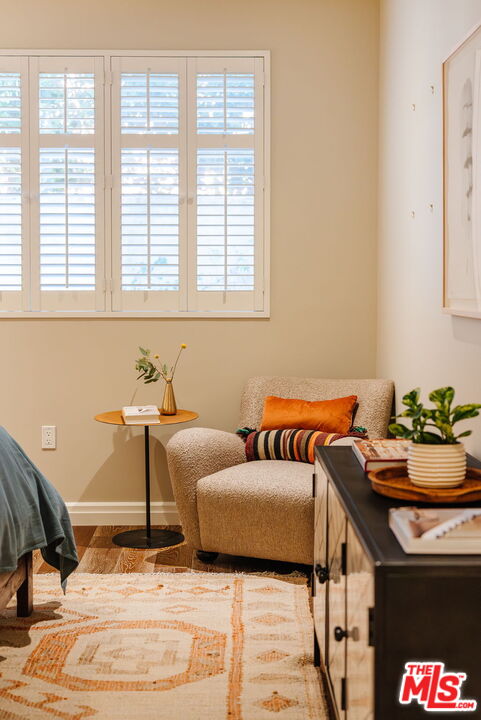 441 S Barrington Ave Unit: 109