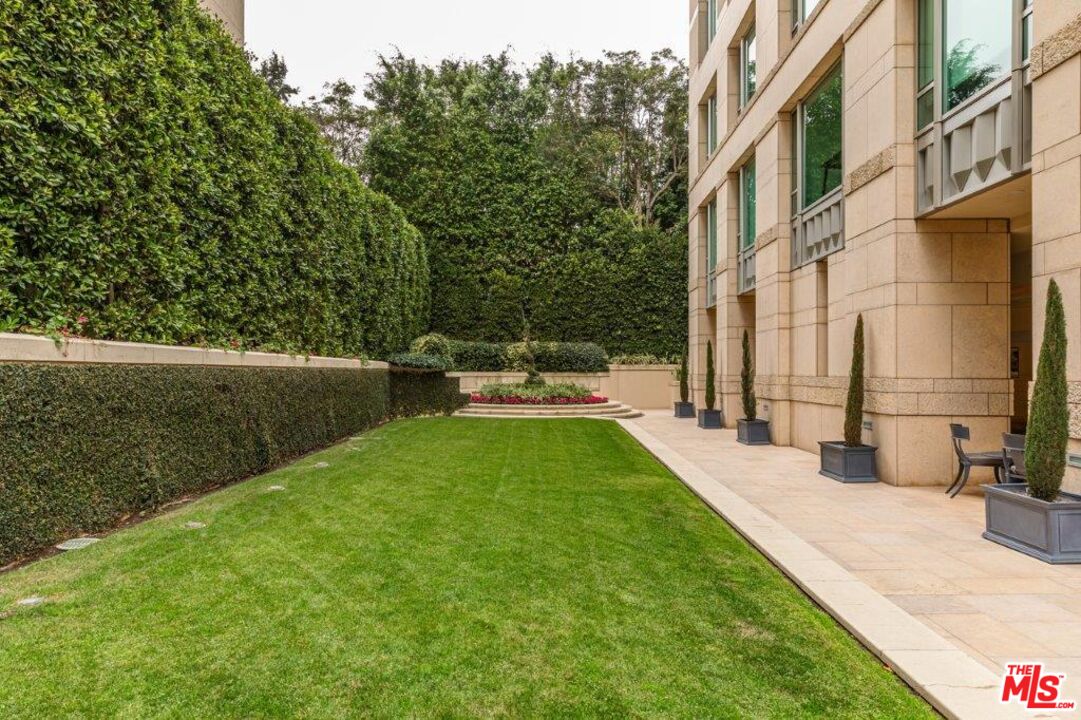 10727 Wilshire Blvd Unit: 1805