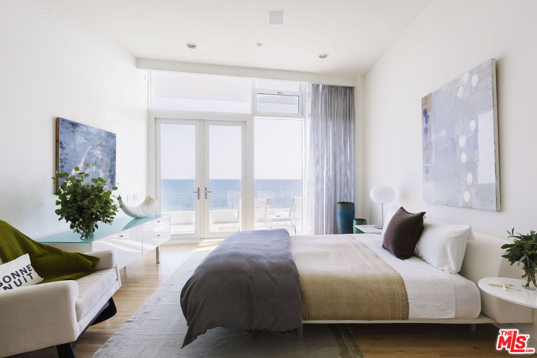 26808 Malibu Cove Colony Dr