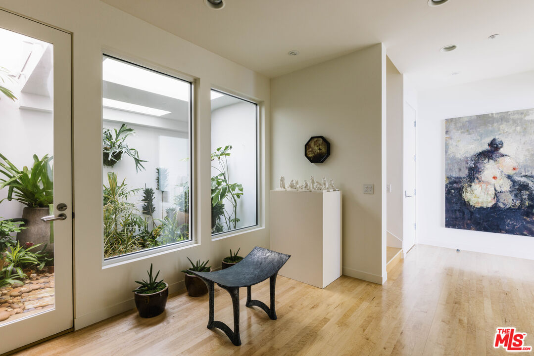 26808 Malibu Cove Colony Dr