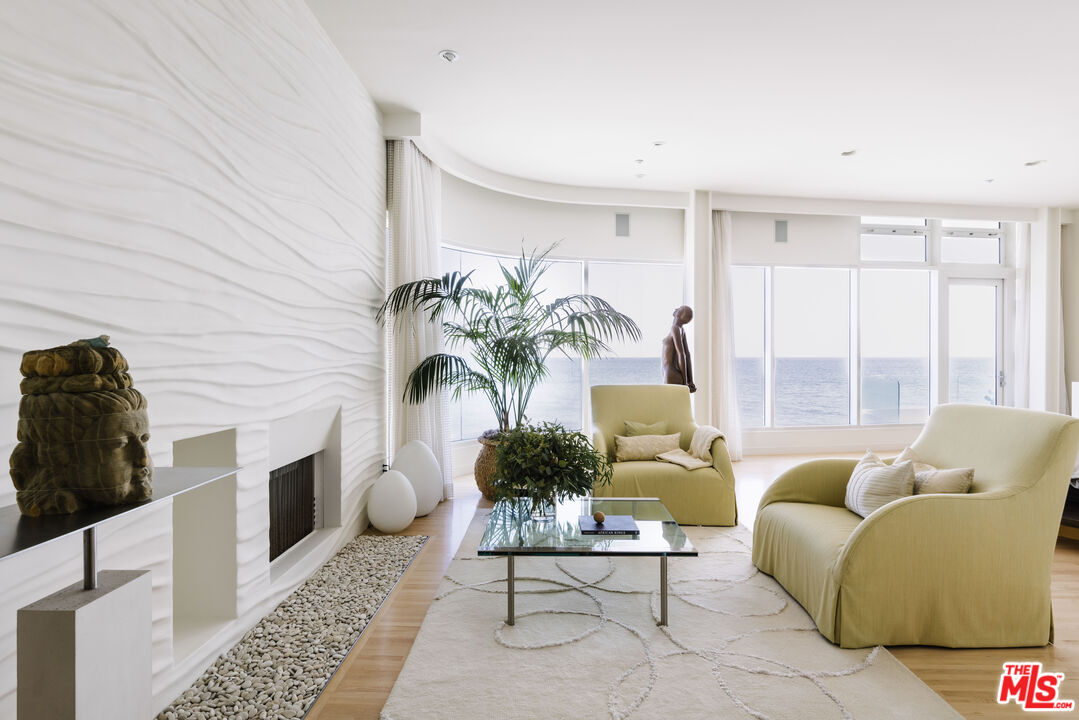 26808 Malibu Cove Colony Dr