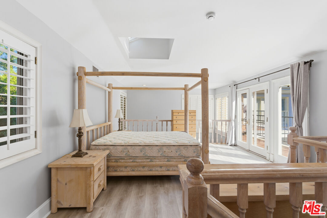 703 Trenton Dr Unit: Unit 1