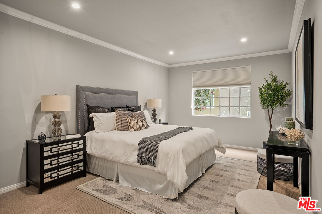 11667 Gorham Ave Unit: 206