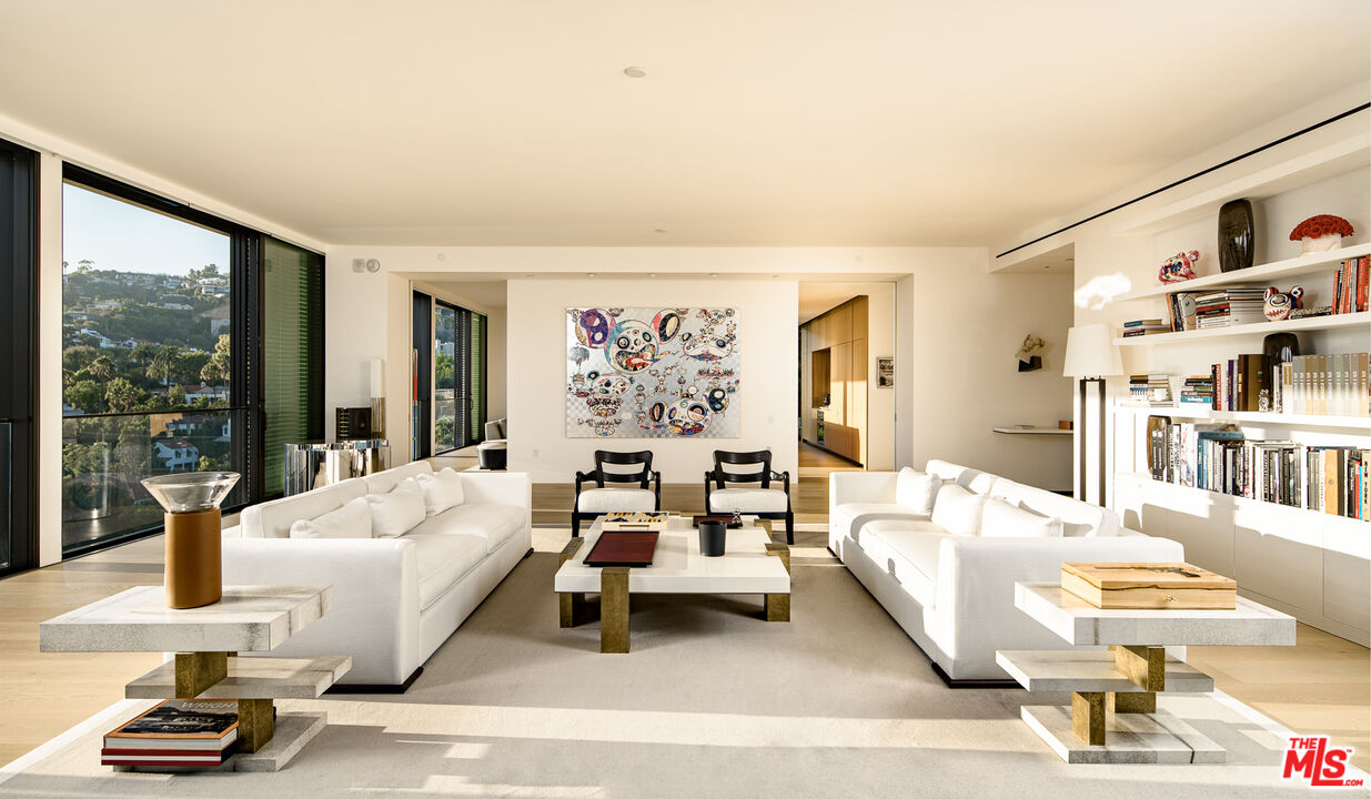 9040 Sunset BLVD Unit: 1101