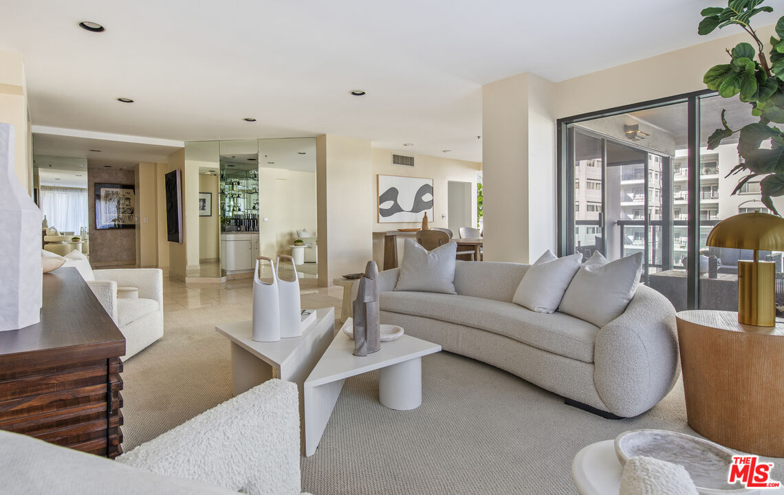 10724 Wilshire Blvd Unit: 505