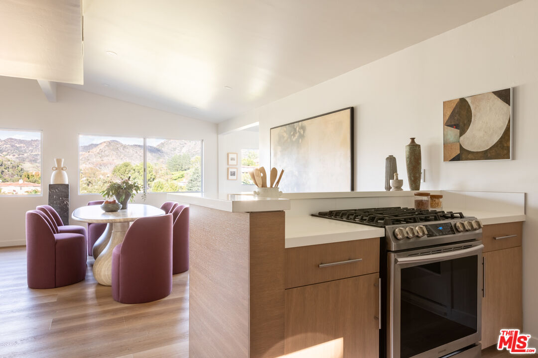 5661 Spreading Oak Dr