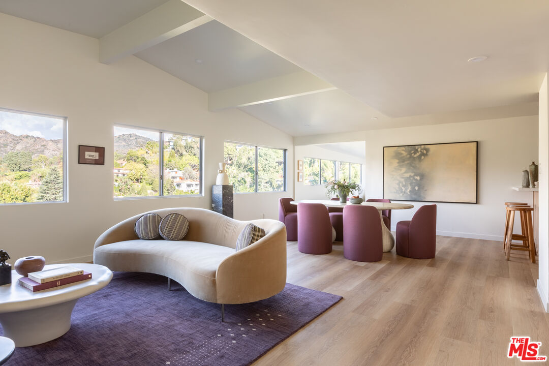 5661 Spreading Oak Dr