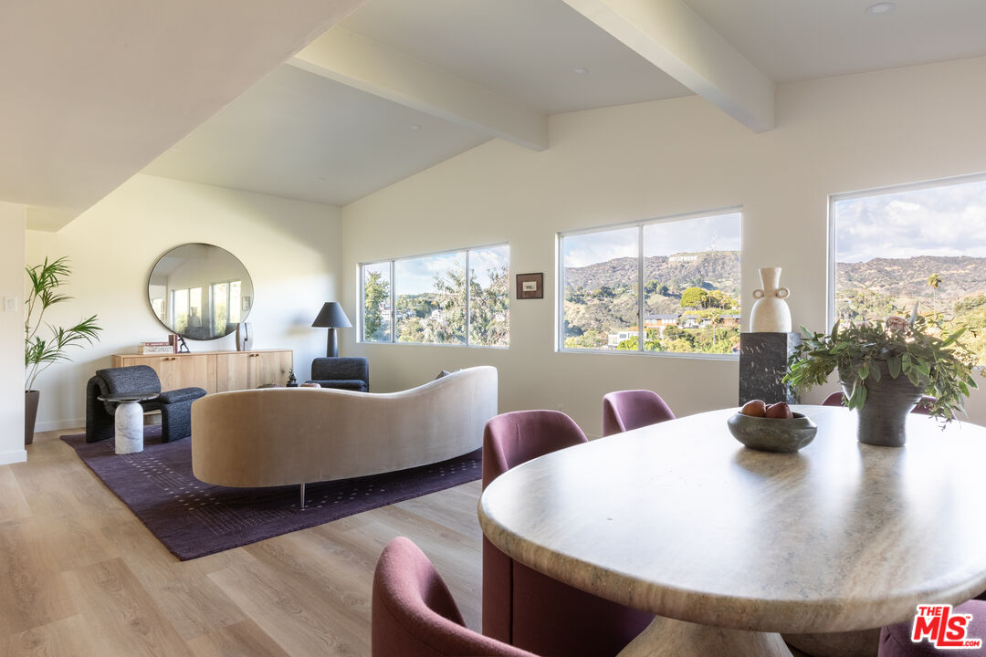 5661 Spreading Oak Dr