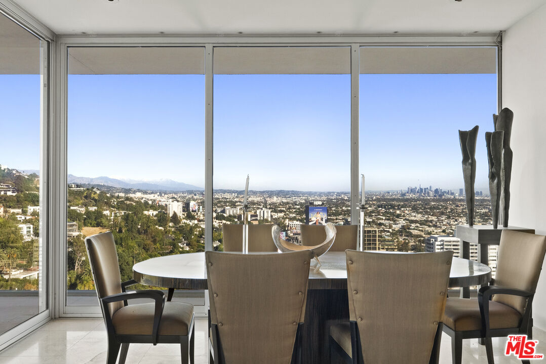 9255 Doheny Rd Unit: 1905