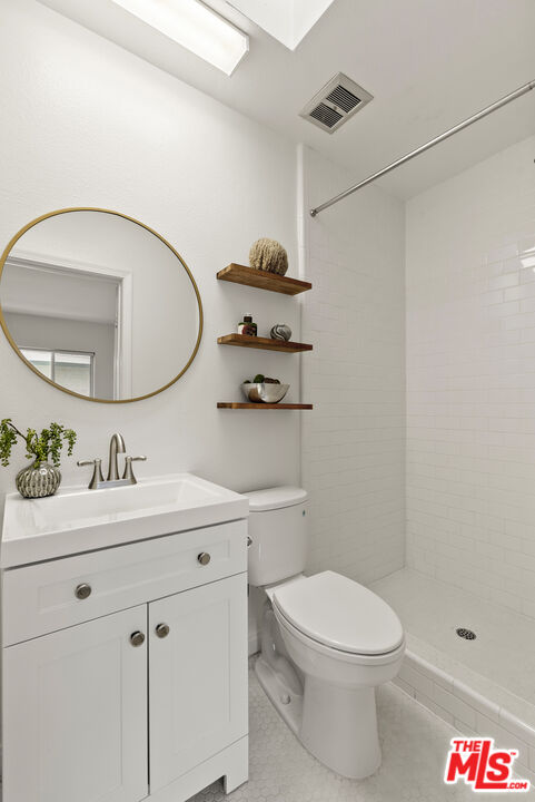 1447 Stanford St Unit: C