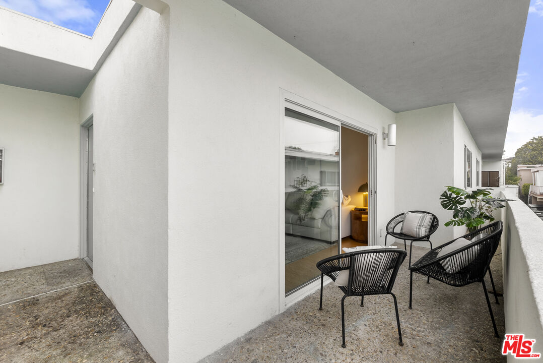 1447 Stanford St Unit: C