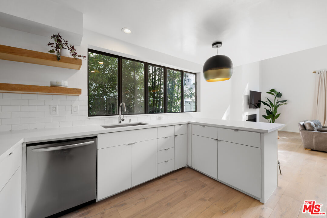 1401 Camden Ave Unit: Unit 5