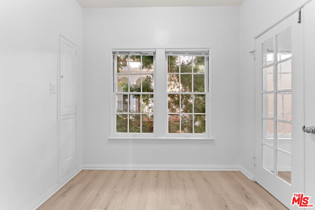 140 S Camden Dr Unit: 203