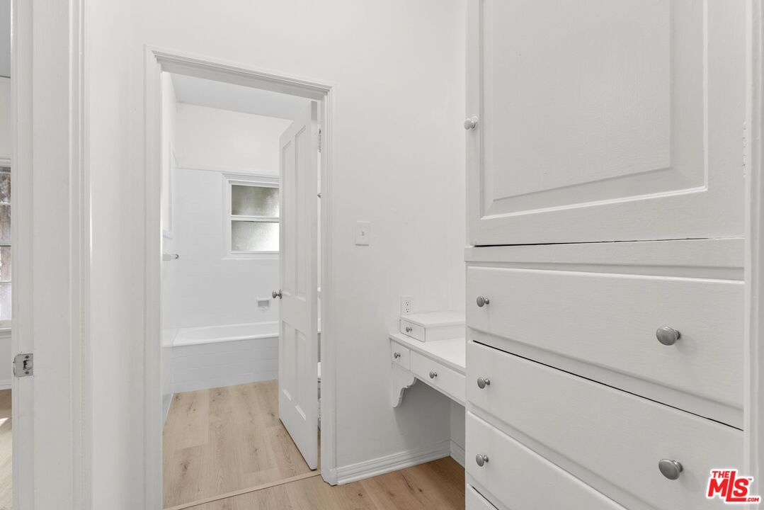 140 S Camden Dr Unit: 203