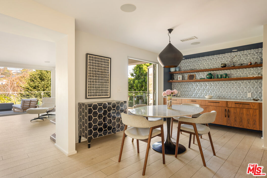 279 Mabery Rd