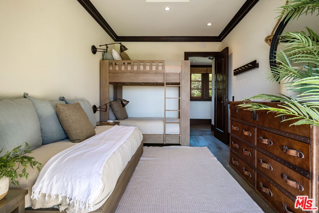 24834 Pacific Coast Hwy