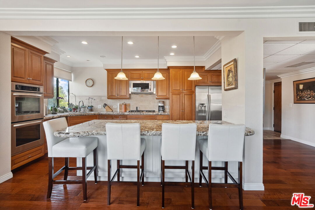 12115 San Vicente Blvd Unit: 311