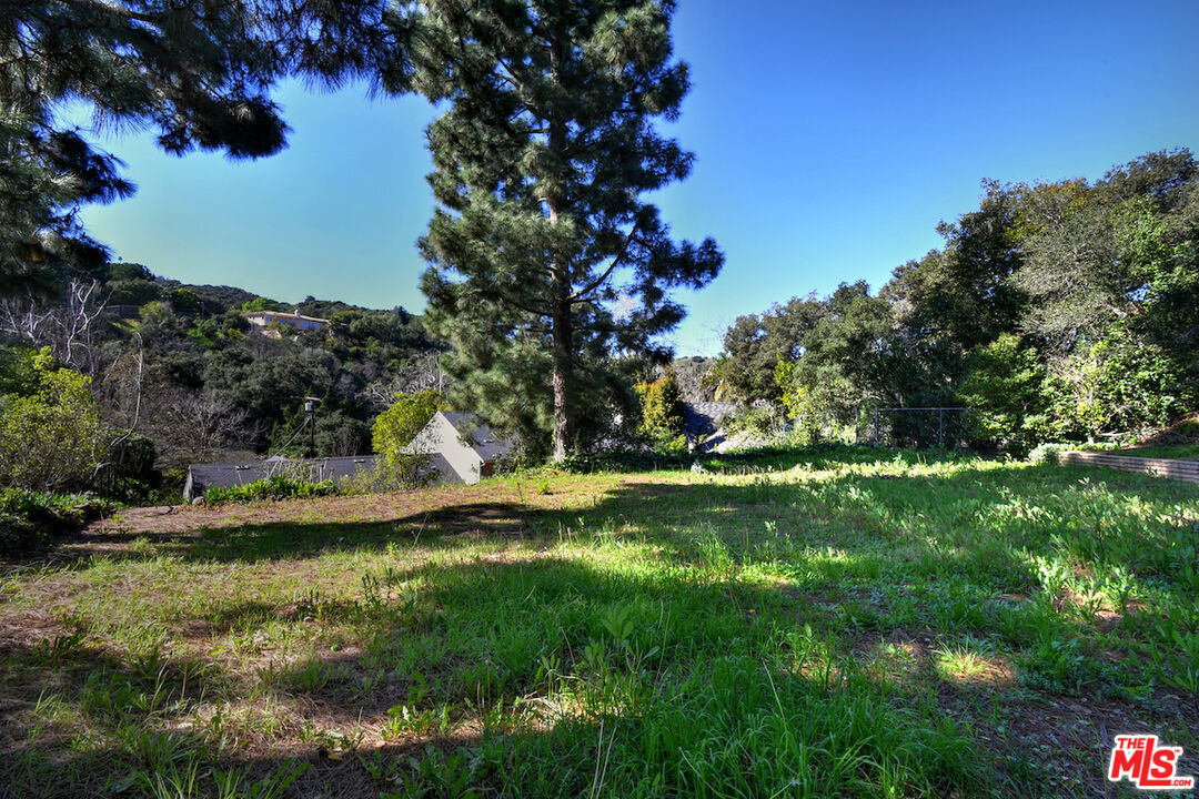 3216 Fryman Rd