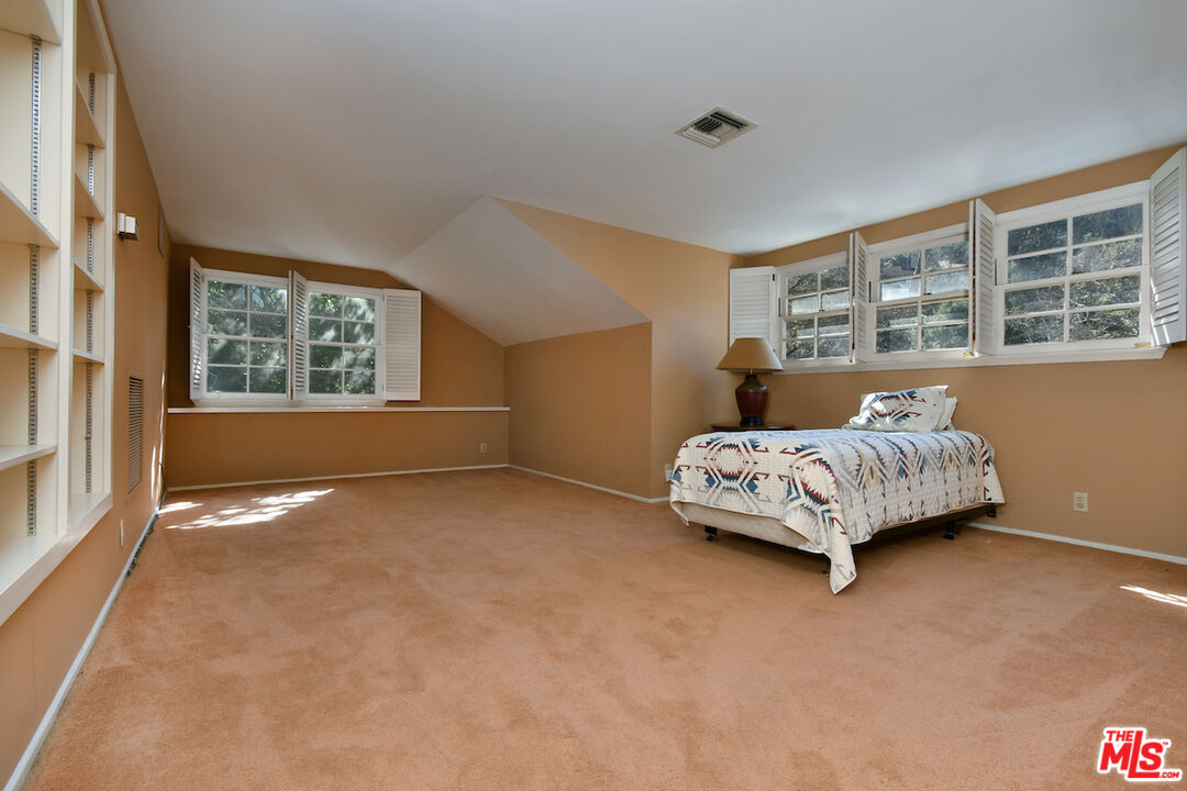 3216 Fryman Rd