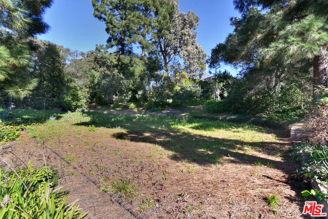 3216 Fryman Rd