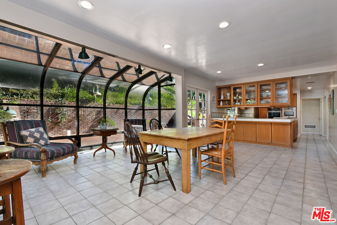 3216 Fryman Rd