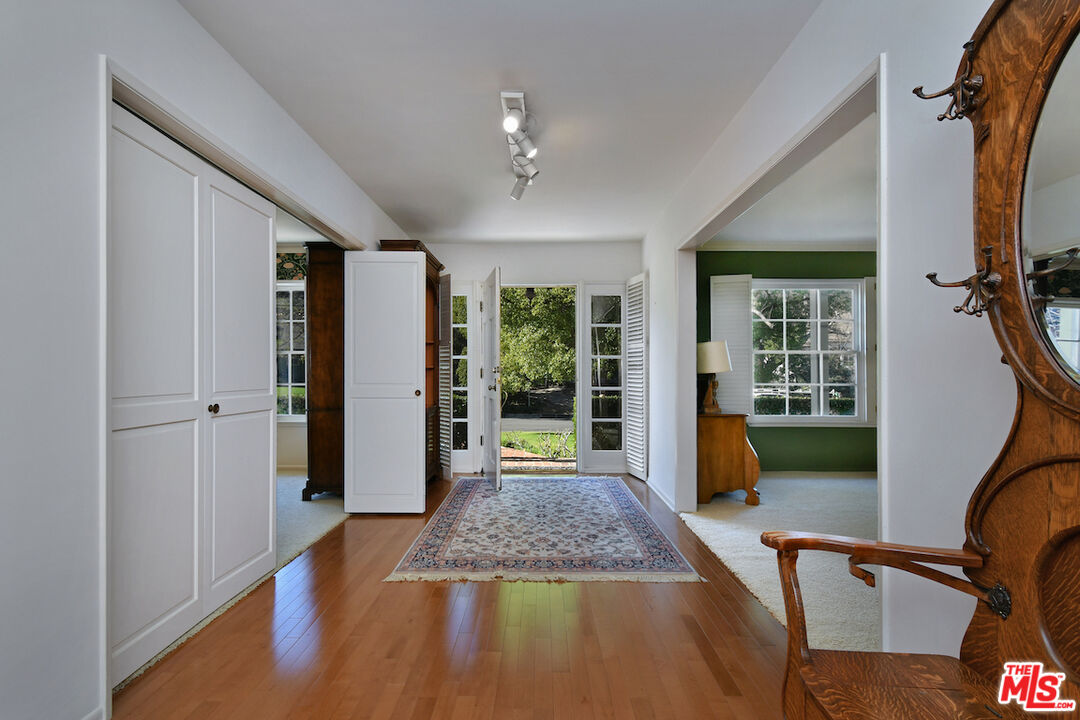 3216 Fryman Rd