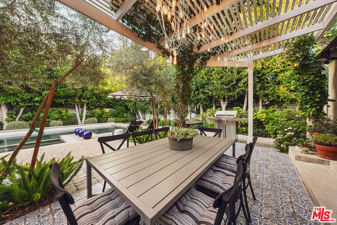 13109 Valley Vista Blvd